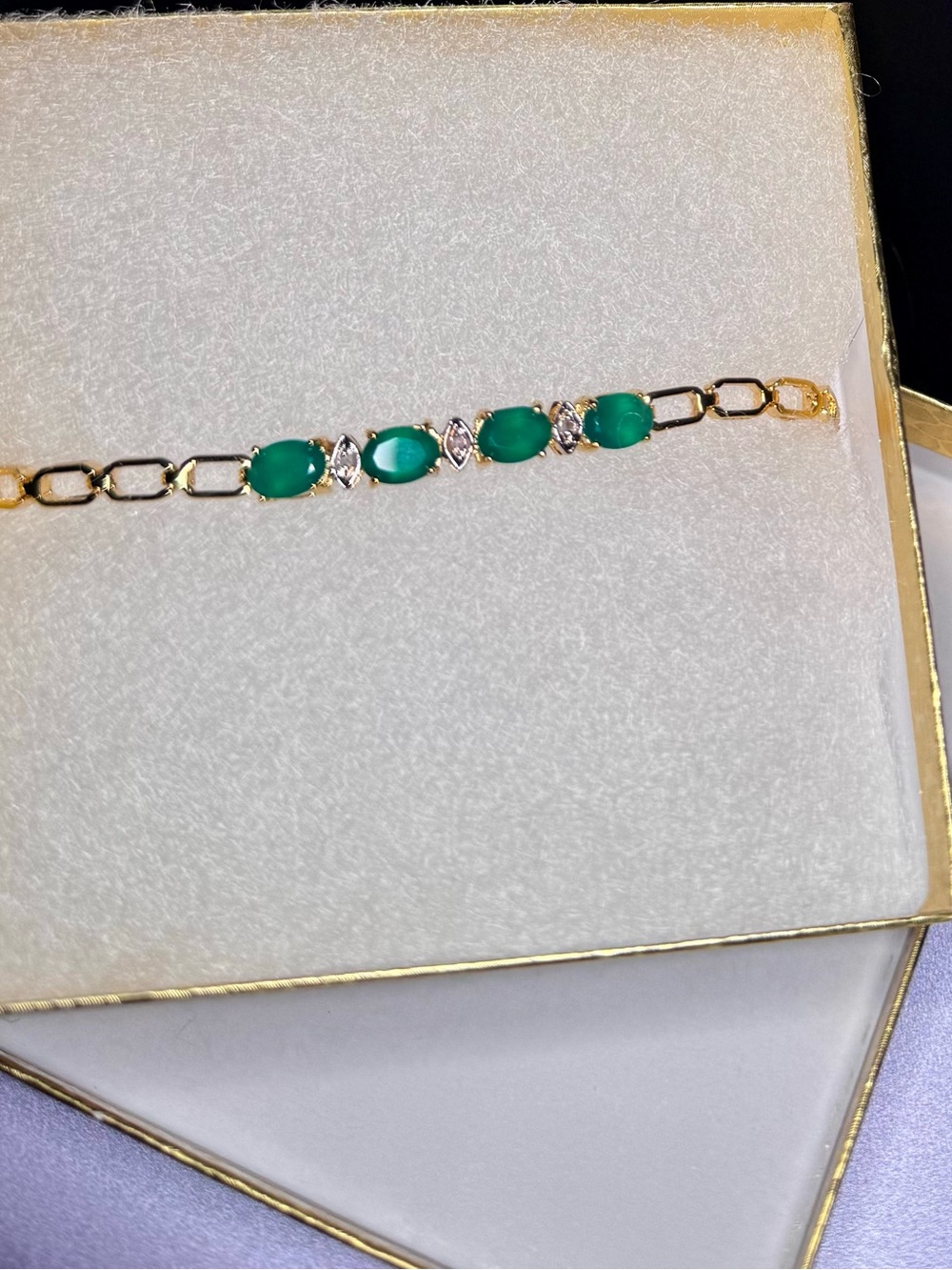 Gold bracelet green agates & diamonds